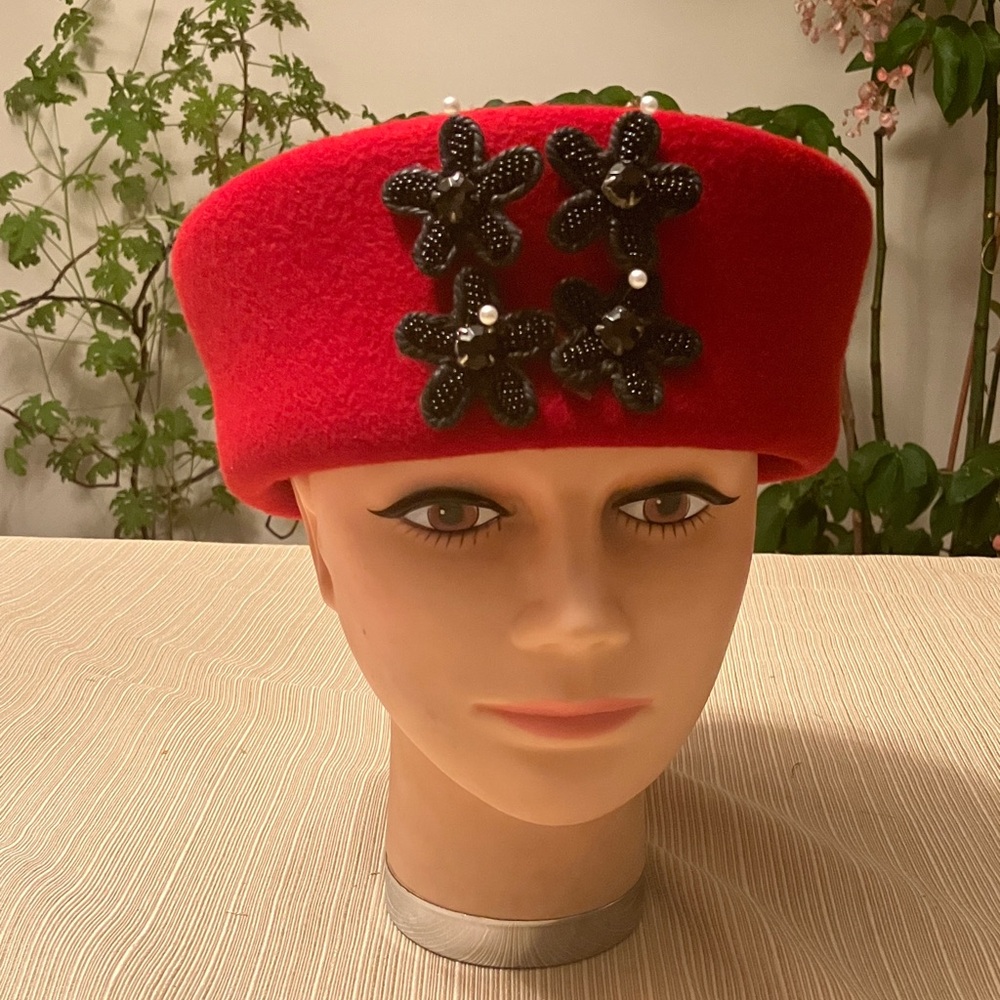 Elegant Red Wool Women's Hat with Black Beaded Floral Accents